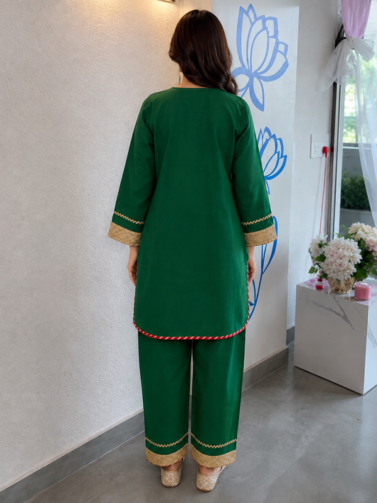 Emerald Embroidered Set